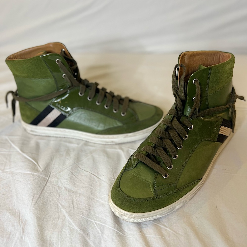 Bally Leather high tops green